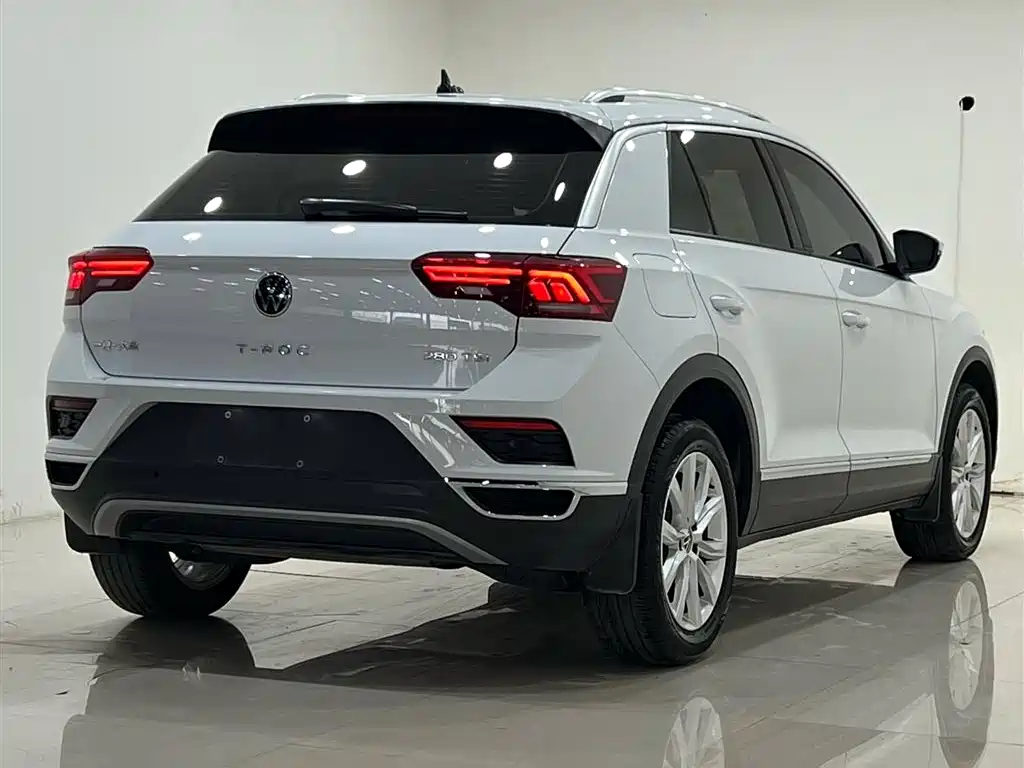 Volkswagen T-Roc 2022 — фото 12