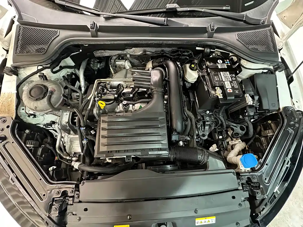 Skoda Octavia 2022 — фото 13
