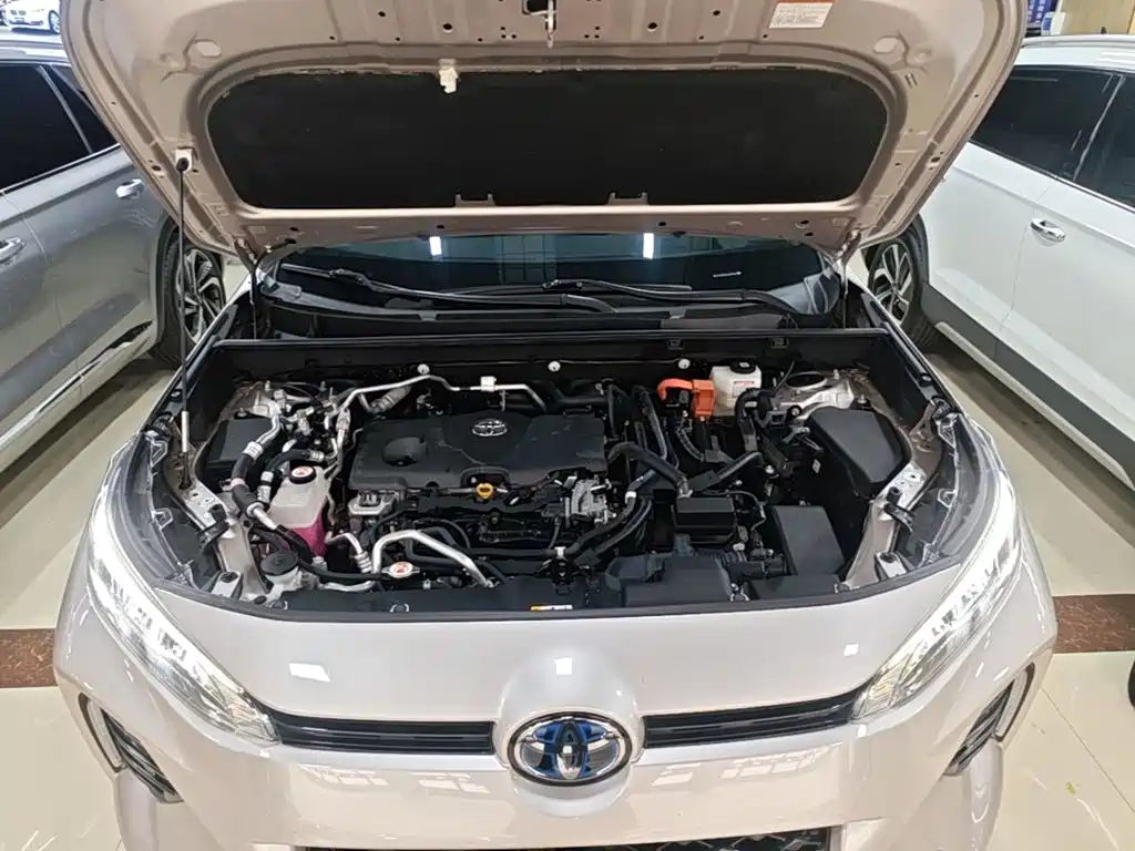 Toyota Wildlander New Energy 2022 — фото 20