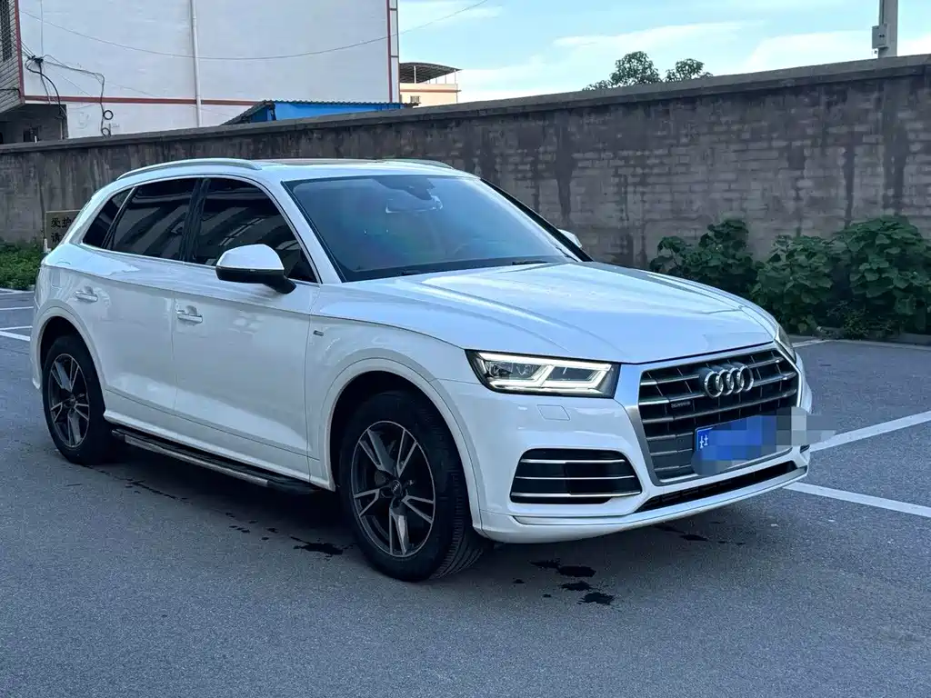 Audi Q5L 2021 — фото 3