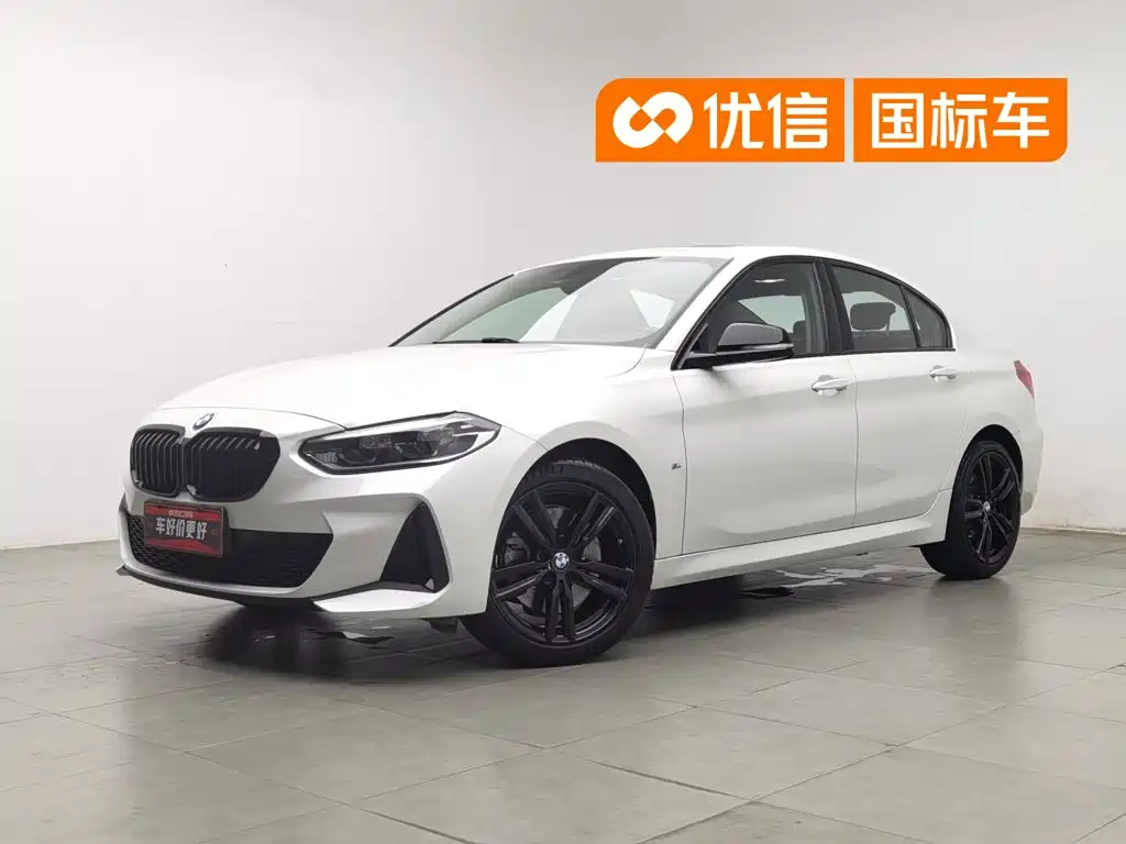 BMW 1 Series 2021