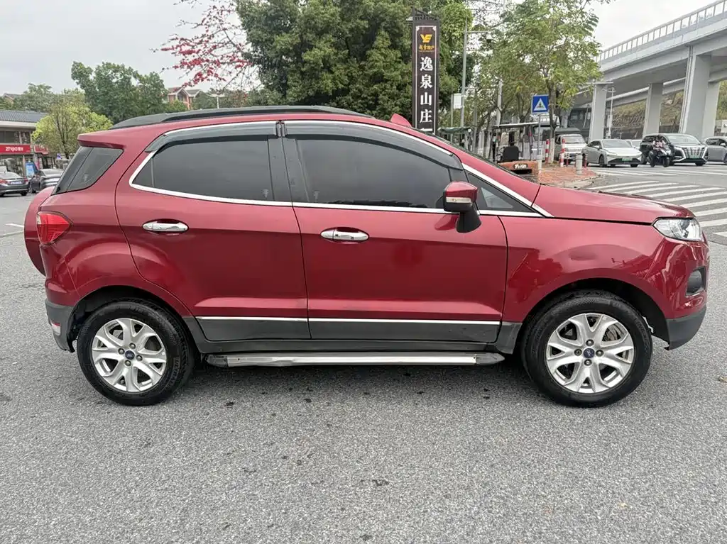 Ford Ecosport 2013 — фото 4