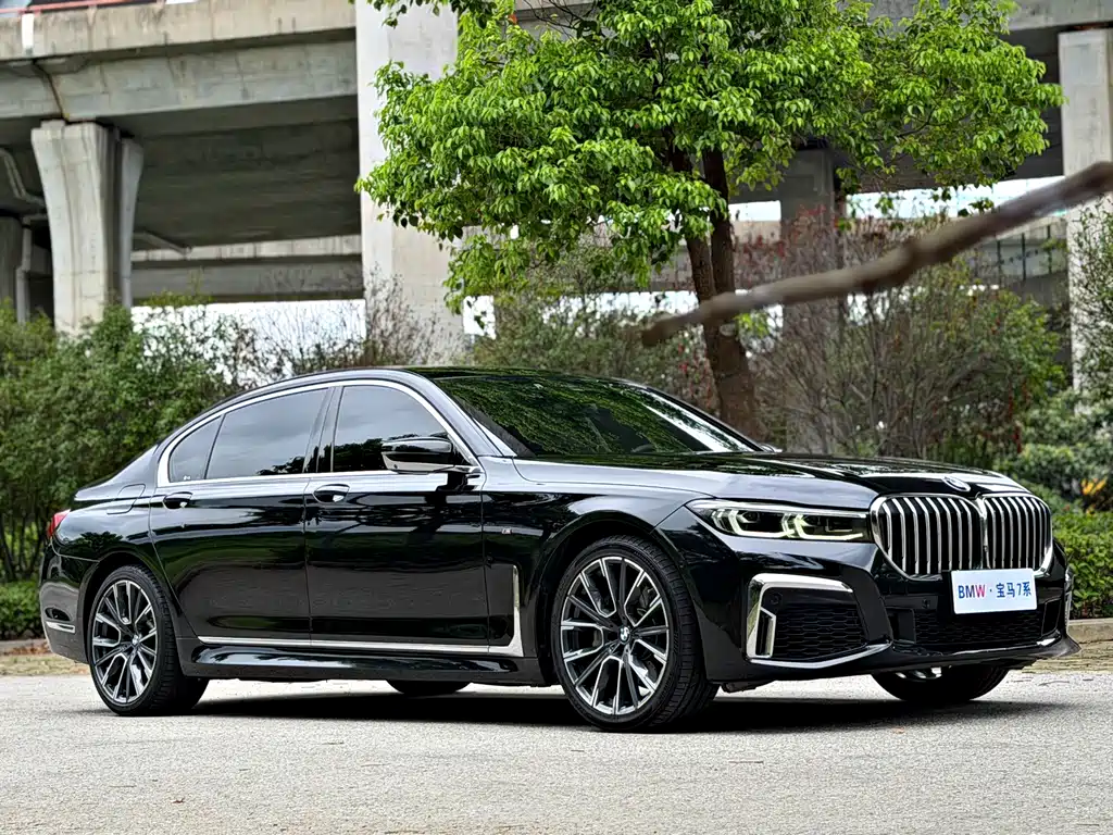 BMW 7 Series 2020 — фото 3
