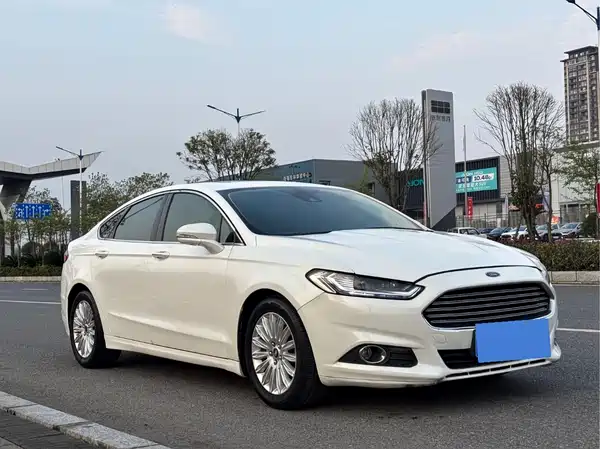 Ford Mondeo 2013