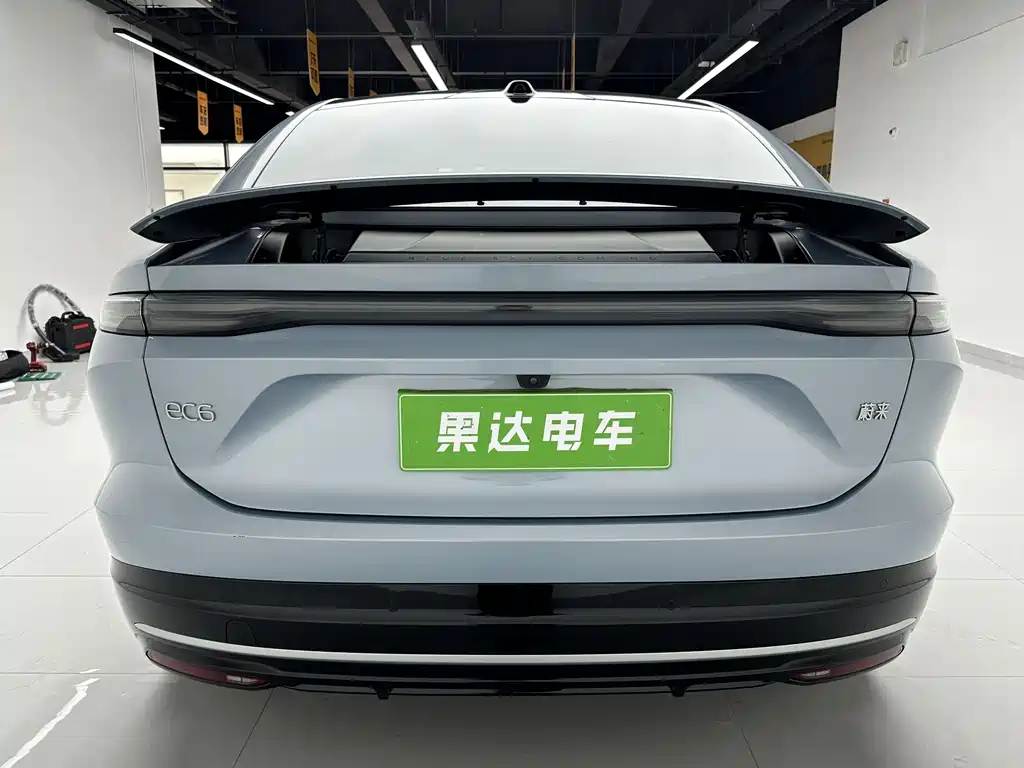 NIO EC6 2025