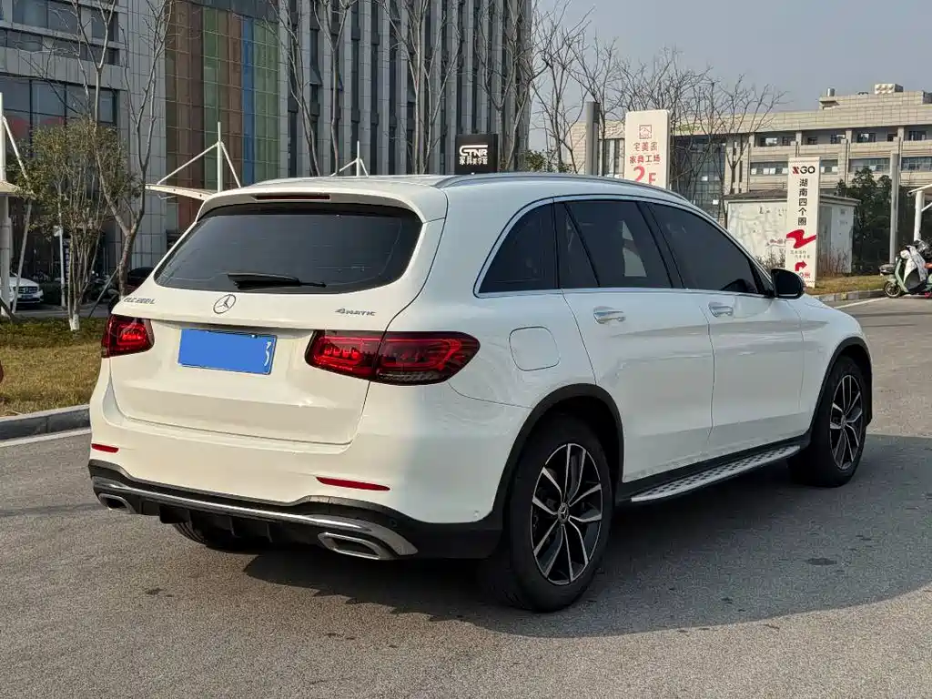 Mercedes-Benz GLC 2020 — фото 6
