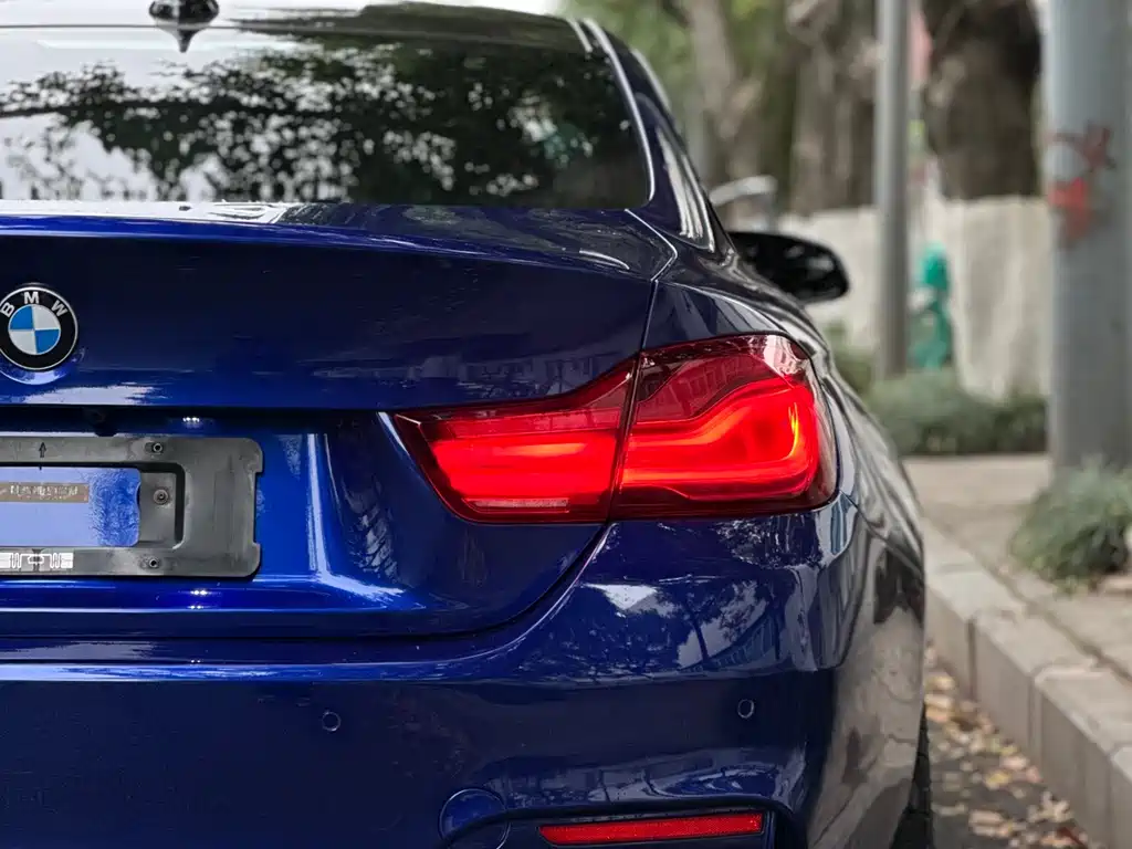 BMW M4 2019 — фото 24