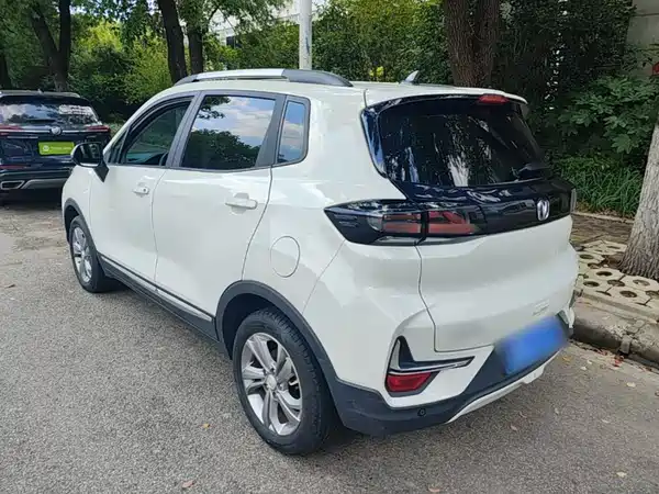 Changan CS15 2021