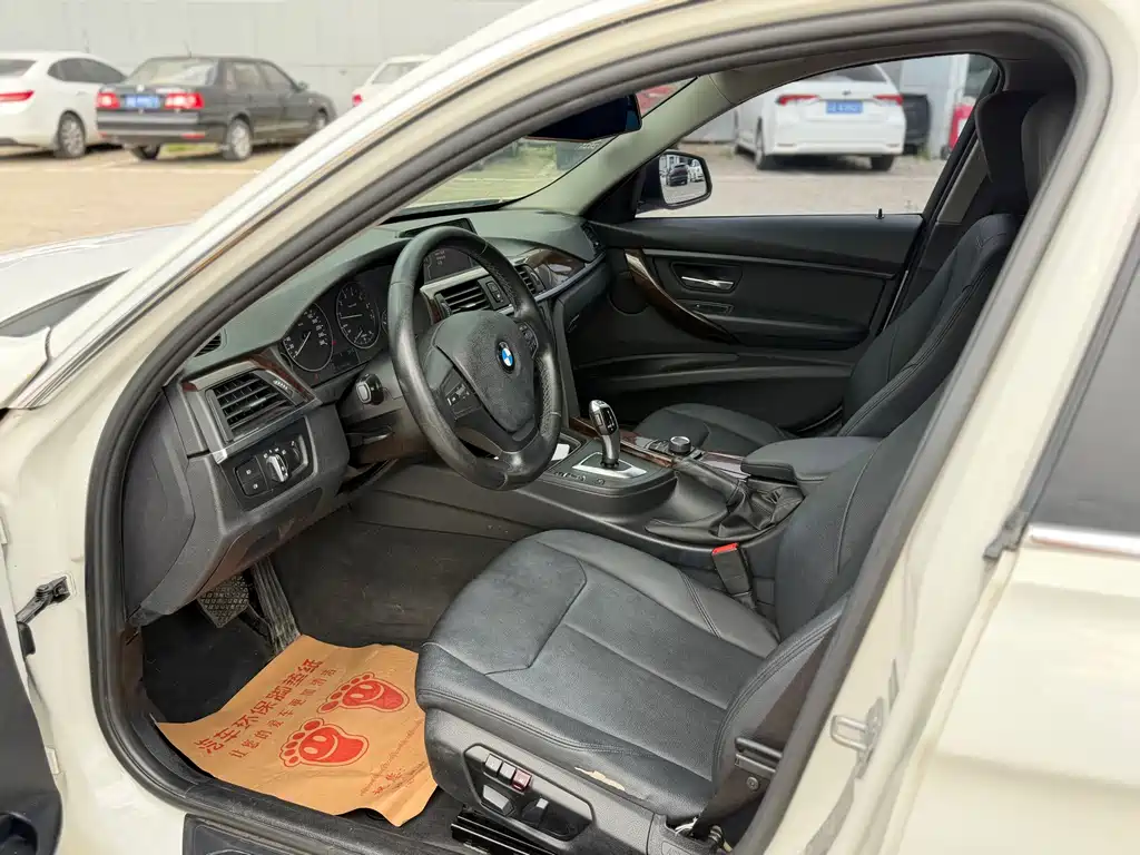 BMW 3 Series 2013