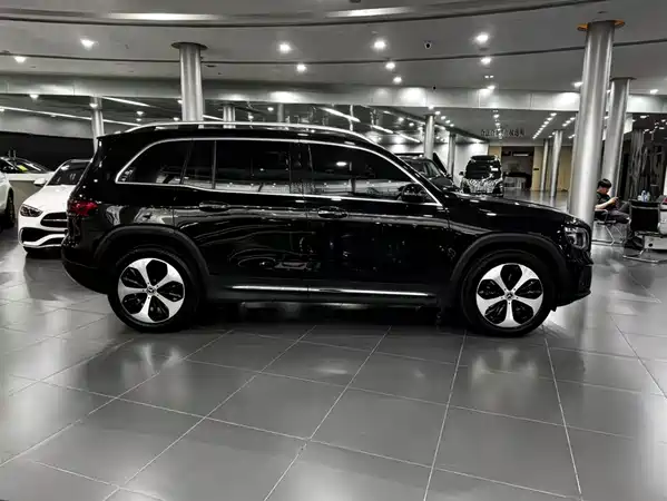 Mercedes-Benz GLB 2022