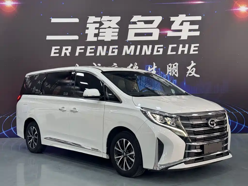 GAC Motor Trumpchi M8 2022 — фото 3