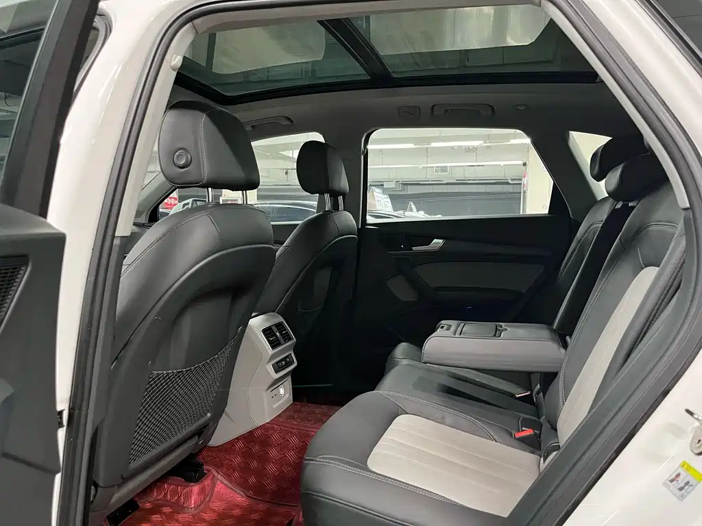 Audi Q5L 2019