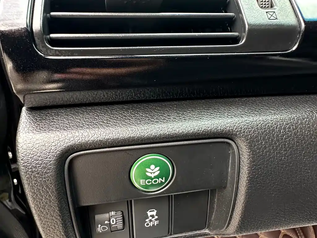 Honda Accord 2018 — фото 13