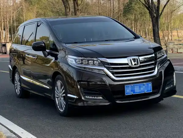 Honda Elysion 2018