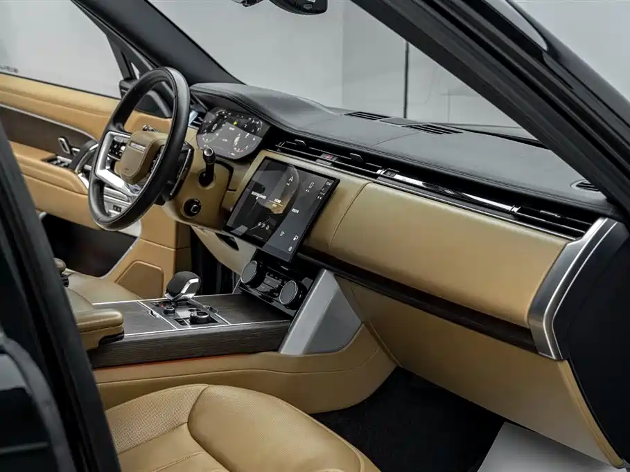 Land Rover Range Rover 2022 — фото 10