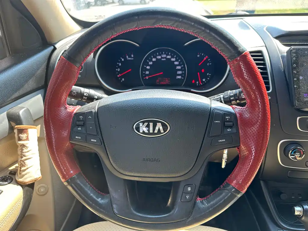Kia Sorento 2014 — фото 10