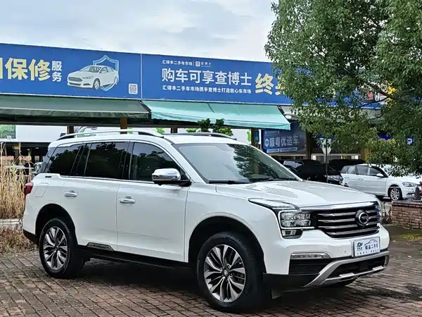 GAC Trumpchi GS8 2017
