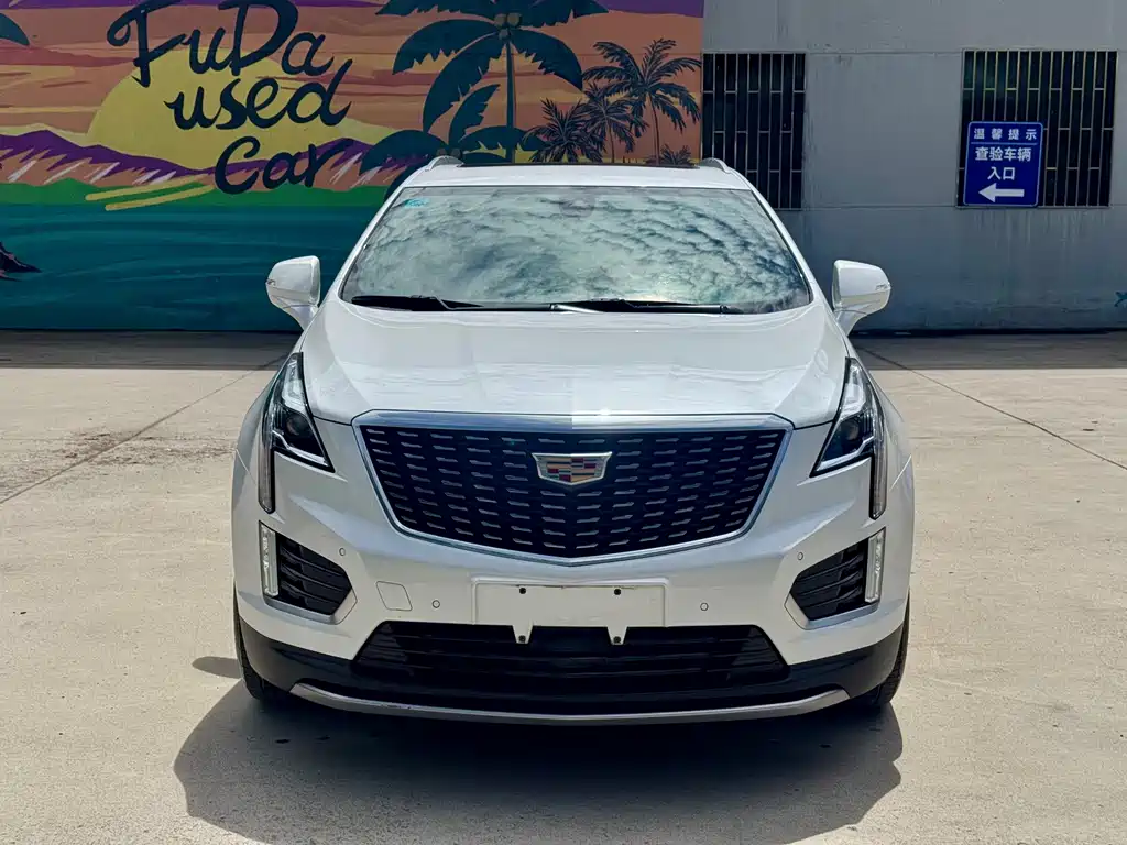 Cadillac XT5 2020 — фото 2