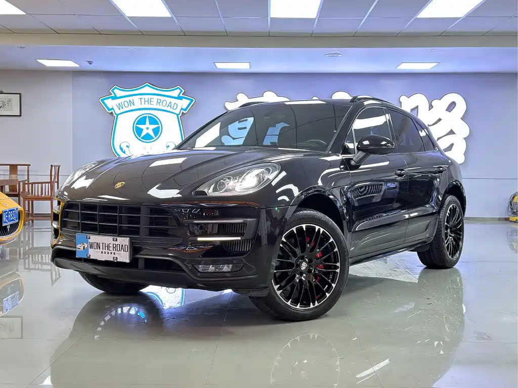 Porsche Macan 2014 — фото 1