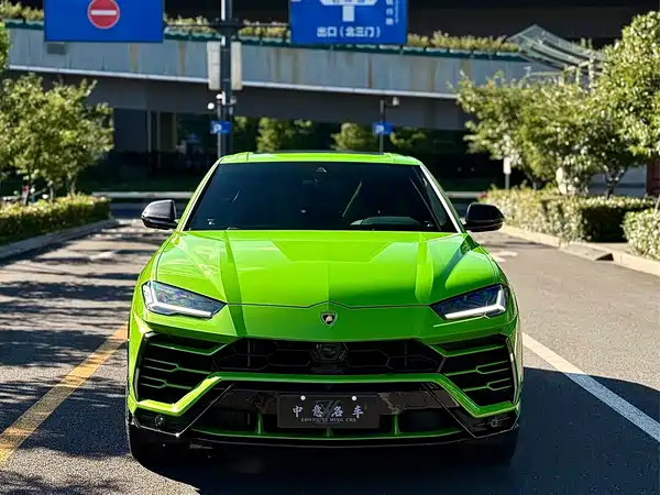 Lamborghini Urus 2023