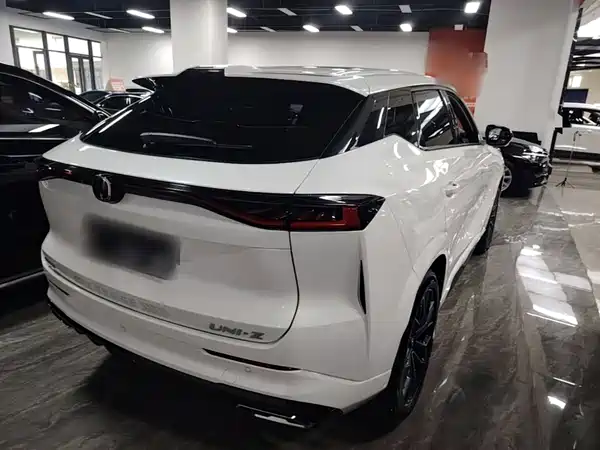 Changan UNI-Z 2026