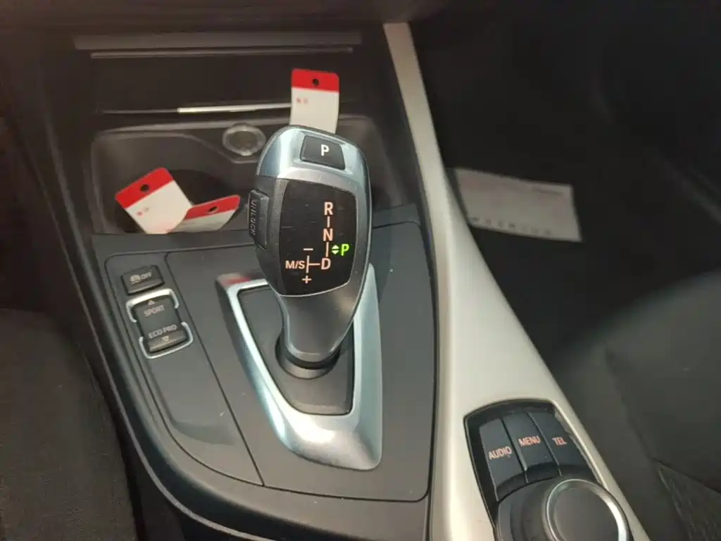 BMW 1 Series 2015 — фото 14