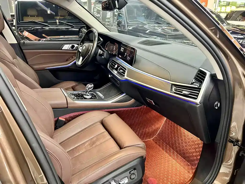 BMW X7 2019 — фото 13
