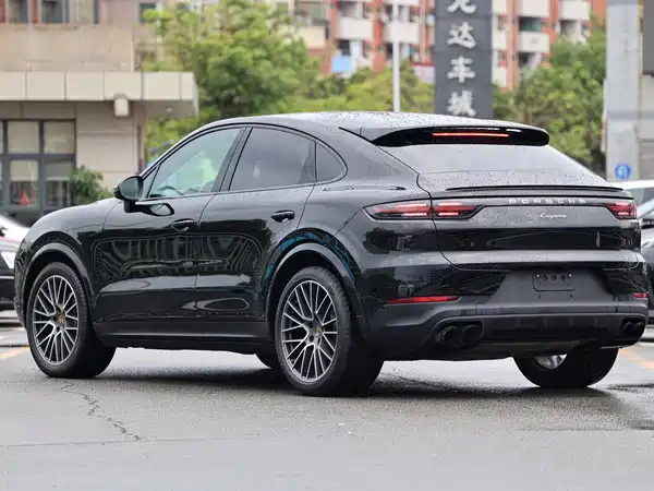 Porsche Cayenne 2020