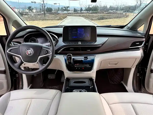 Buick GL8 2023