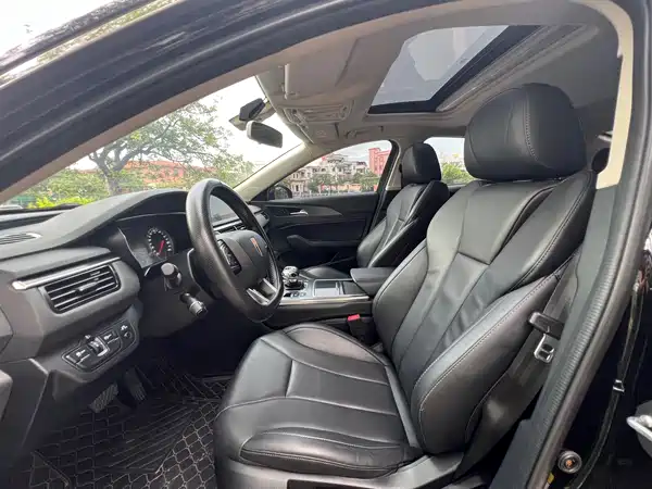 Hongqi H5 2022