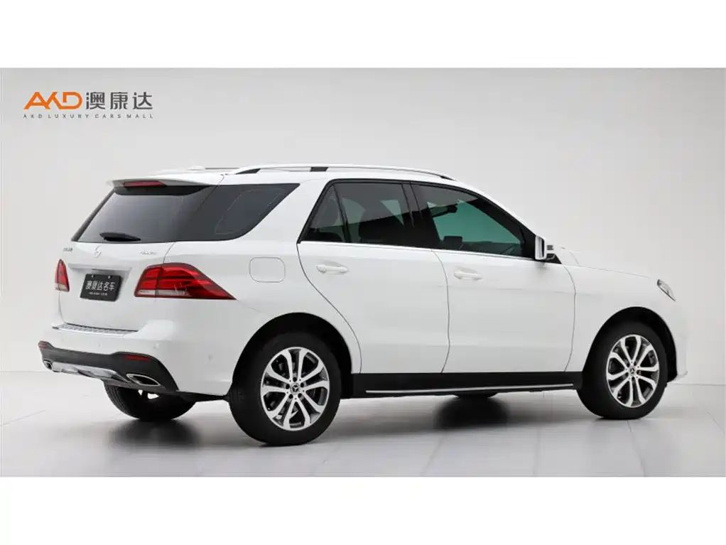 Mercedes-Benz GLE 2017