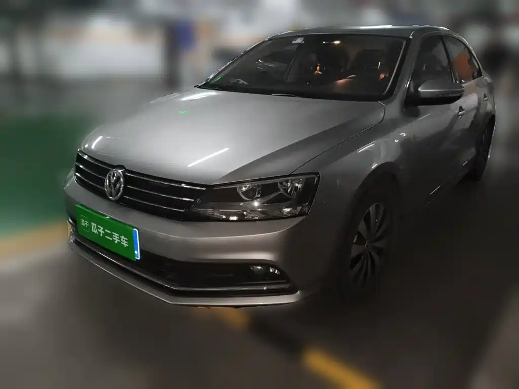 Volkswagen Sagitar 2019