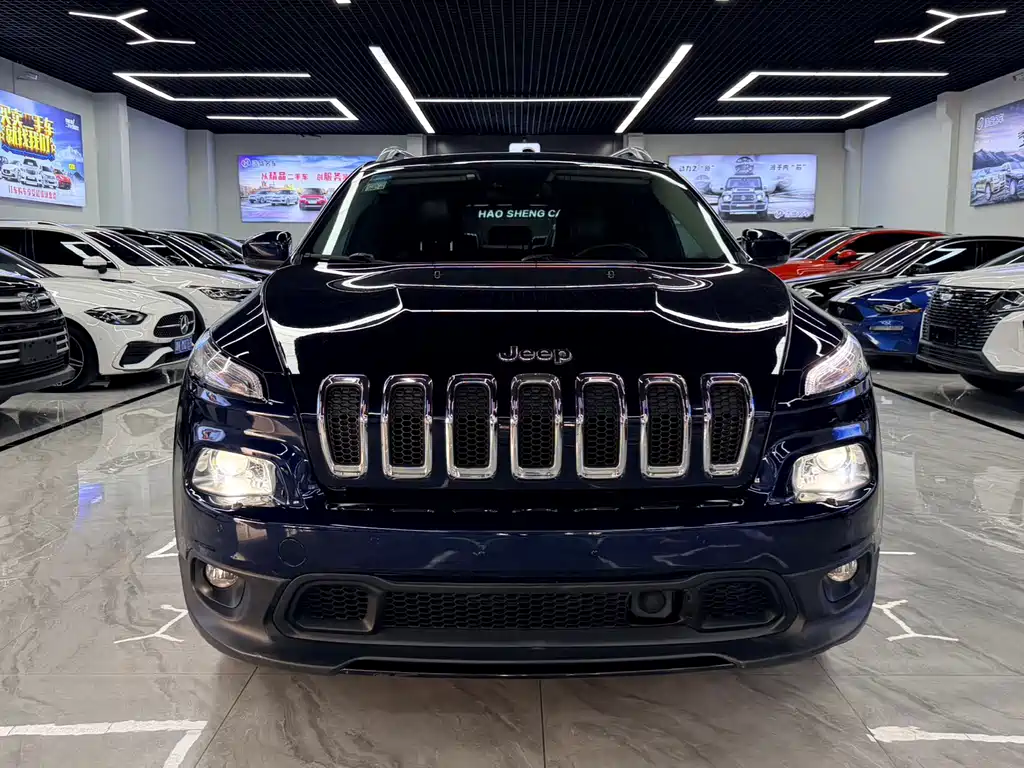 Jeep Cherokee 2014 — фото 2