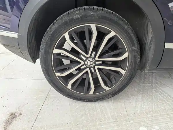 Volkswagen T-Roc 2019