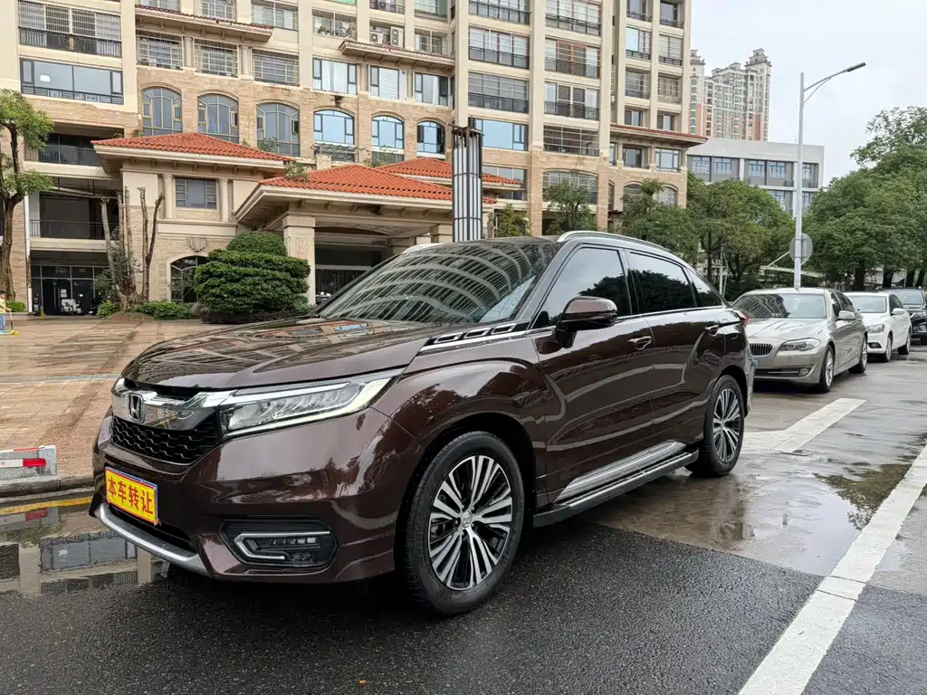 Honda Avancier 2018 — фото 1