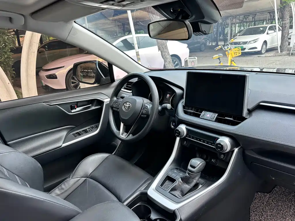 Toyota Wildlander 2020 — фото 23