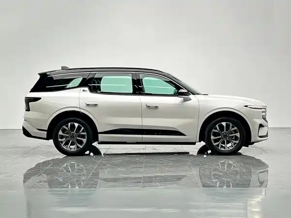 Ford Edge 2023