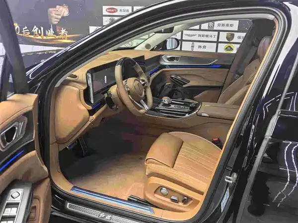 Hongqi H9 2025