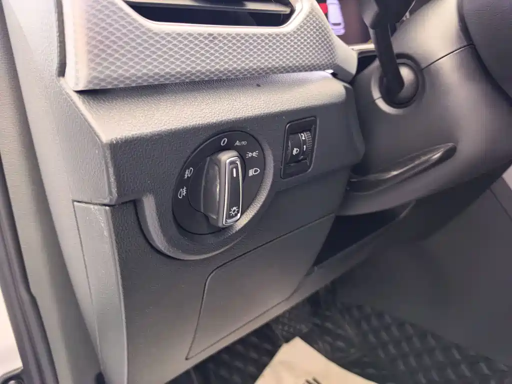Volkswagen Tacqua 2021