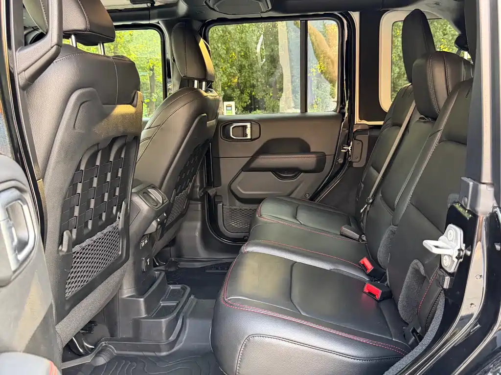 Jeep Wrangler 2026 — фото 18