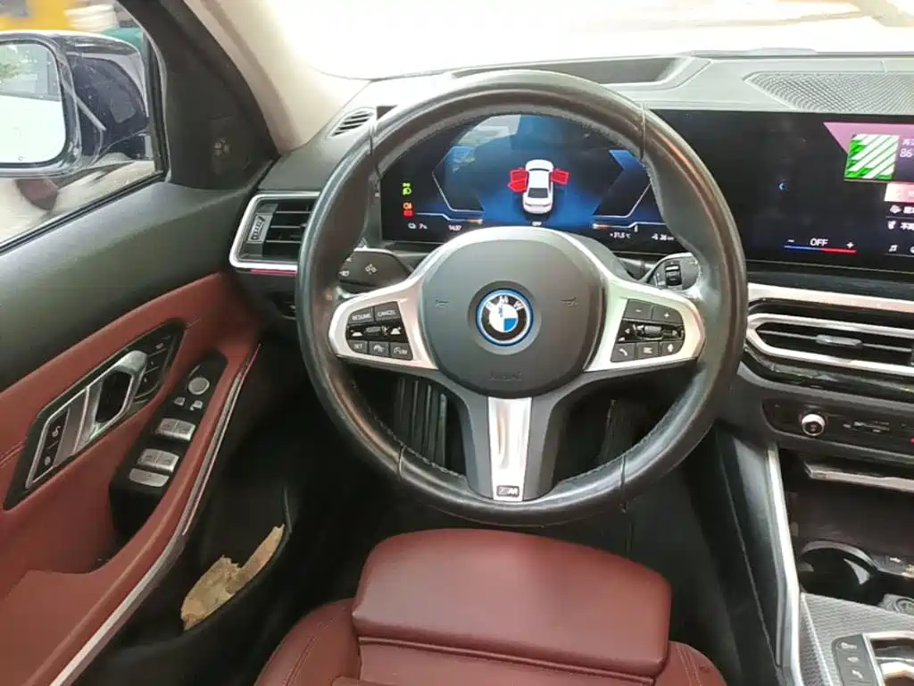 BMW i3 2023 — фото 11
