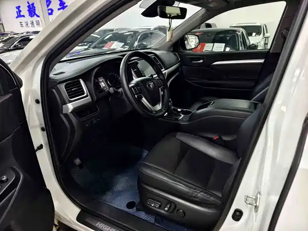Toyota Highlander 2018
