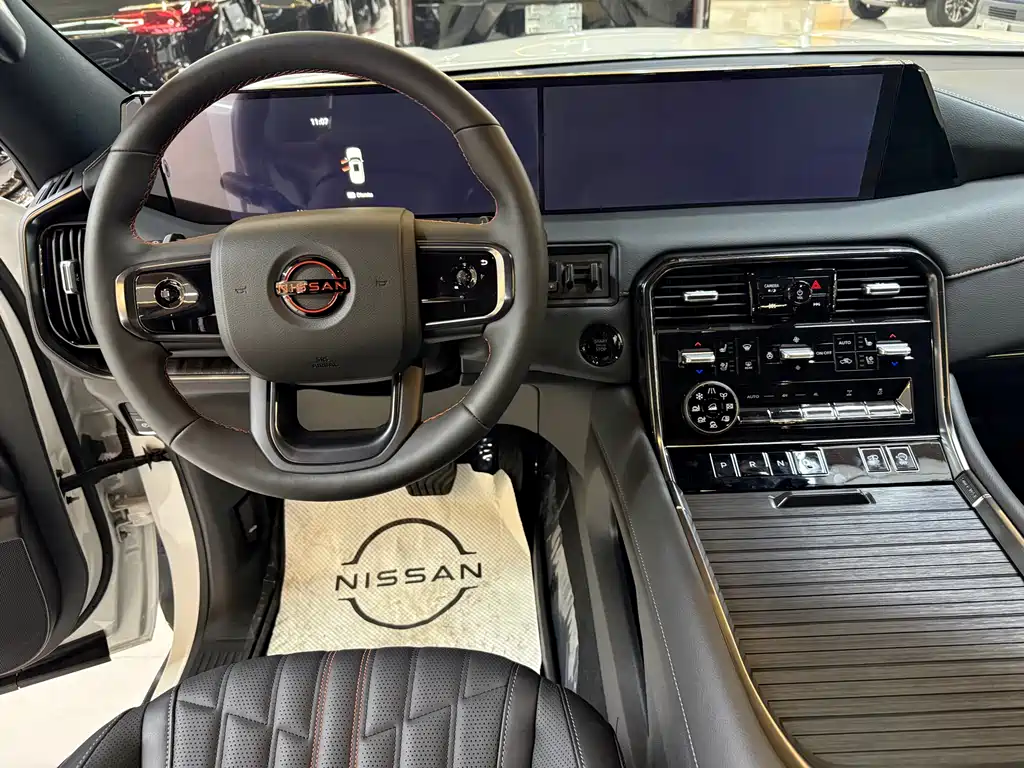 Nissan Patrol — фото 9