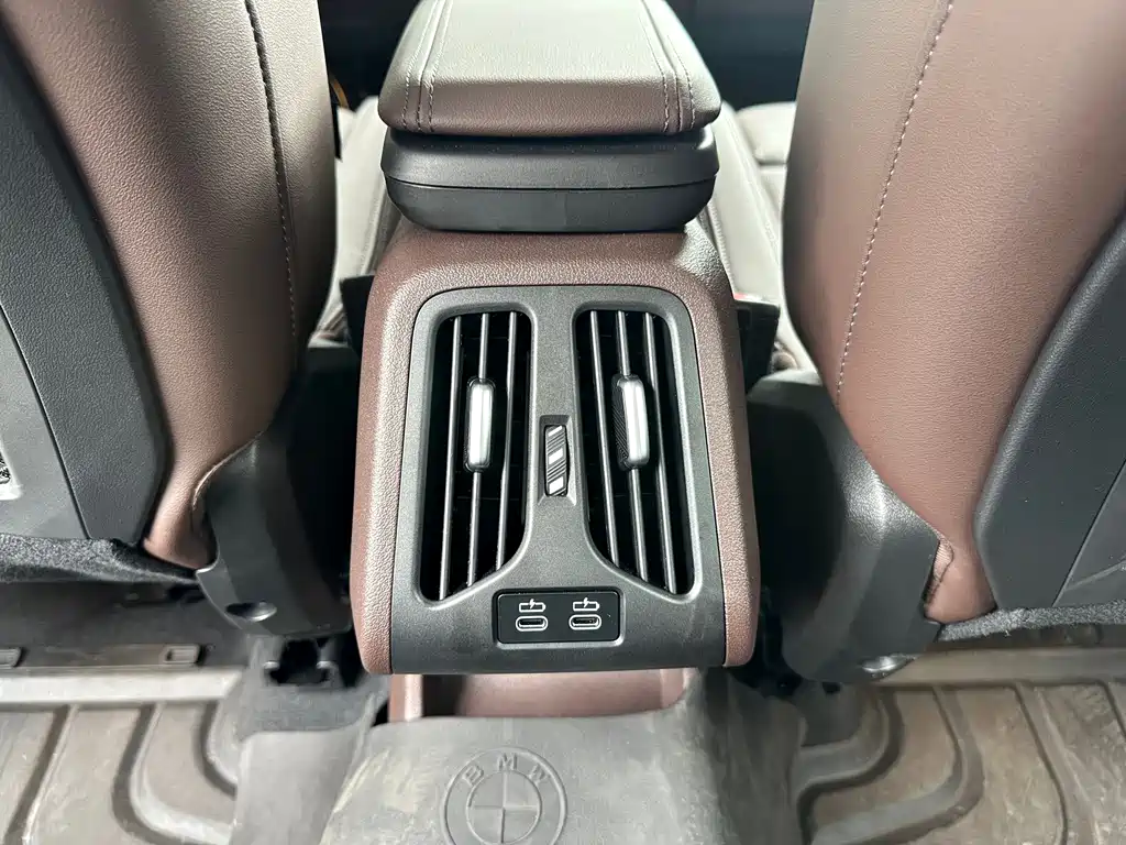 BMW X2 2025 — фото 10