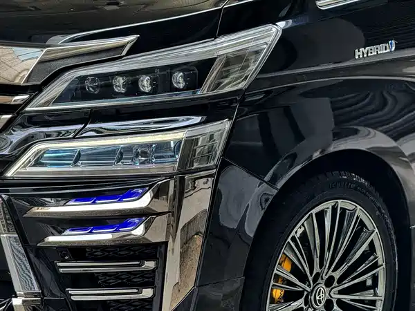 Toyota Vellfire 2020