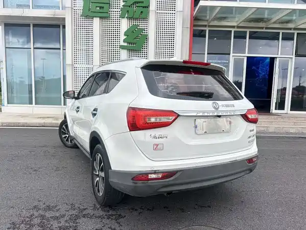 Dongfeng Scenery 580 2018