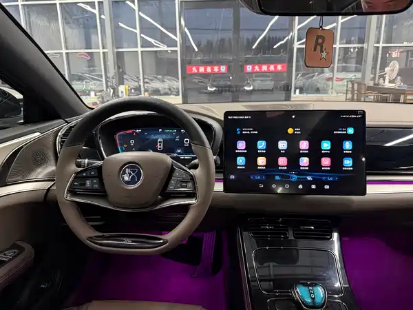 BYD Han 2023