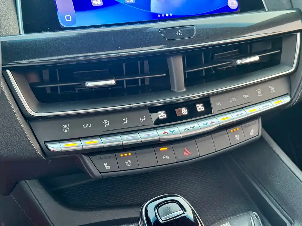 Cadillac CT5 2022 — фото 19