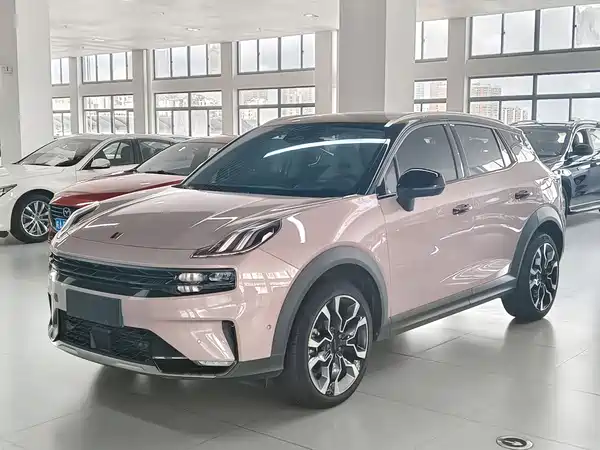 Lynk & Co 06 2022