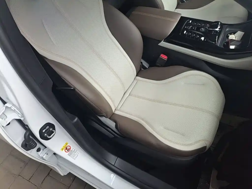 BYD Qin PLUS 2025 — фото 25